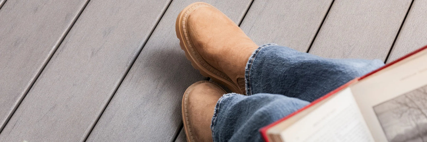 Reading on Trex Transcend Lineage Biscayne decking.